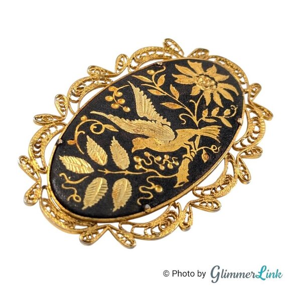 Vintage Oval Damascene Filigree Floral Bird Trombone Clasp Gold Tone Brooch - Picture 2 of 7